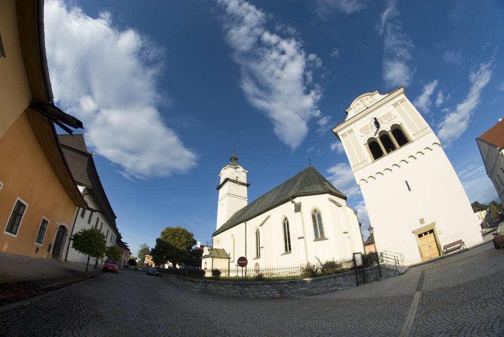 Hotel Sobota Poprád Kültér fotó